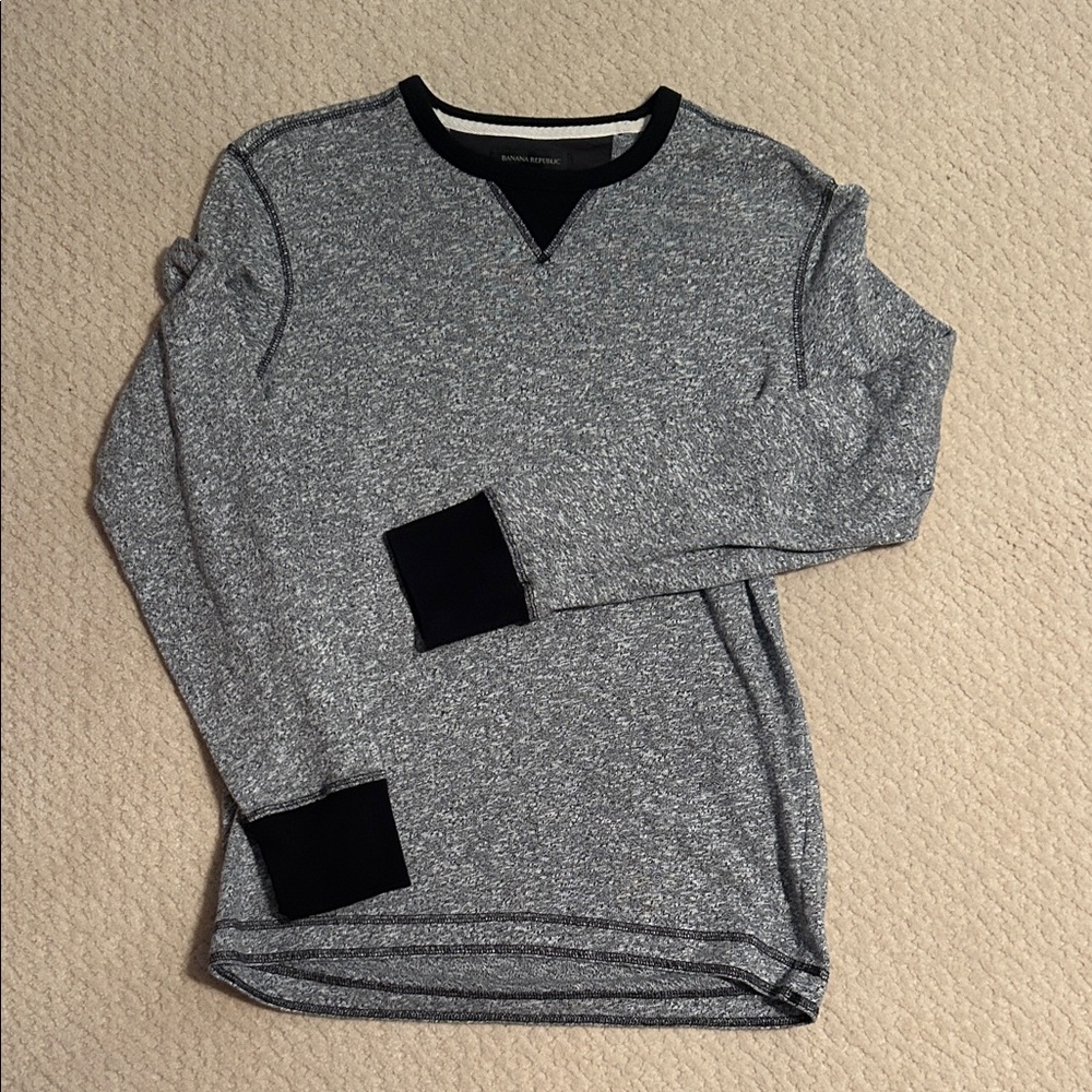 Banana Republic Charcoal and Black Knit Light Weight Sweater